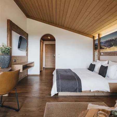 ホテル Pass Thurn 4*