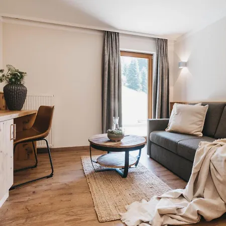 Pass Thurn ミッタージル