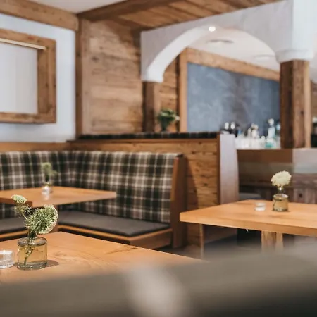 Pass Thurn ミッタージル