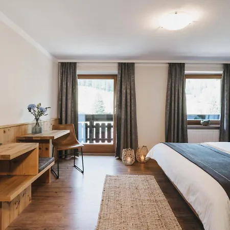 Pass Thurn ホテル 4*